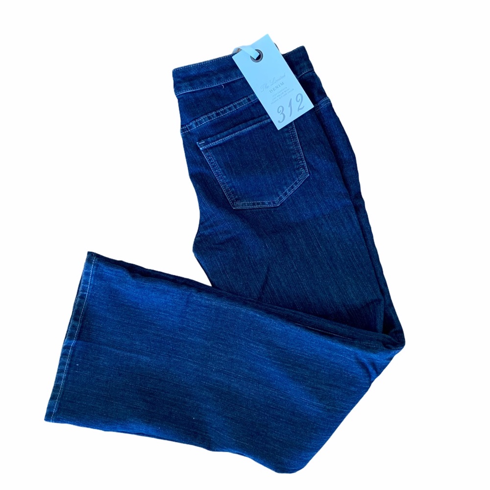 The Limited Women’s 312 Flared Leg Jeans 6Short